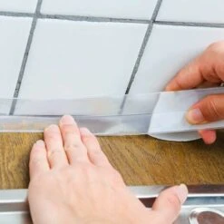 Bande D'Étanchéité,Salle De Bain Joint Double Pli Silicone Blan Ruban Baignoire Auto-Adhésif/Imperméable Mildiou Prévention Cafard Pour Cuisine Évier 38mm X 3.2m Transparent Fontainebleau -VIDAXL || Bosch || Whirlpool Soldes 48635792 5